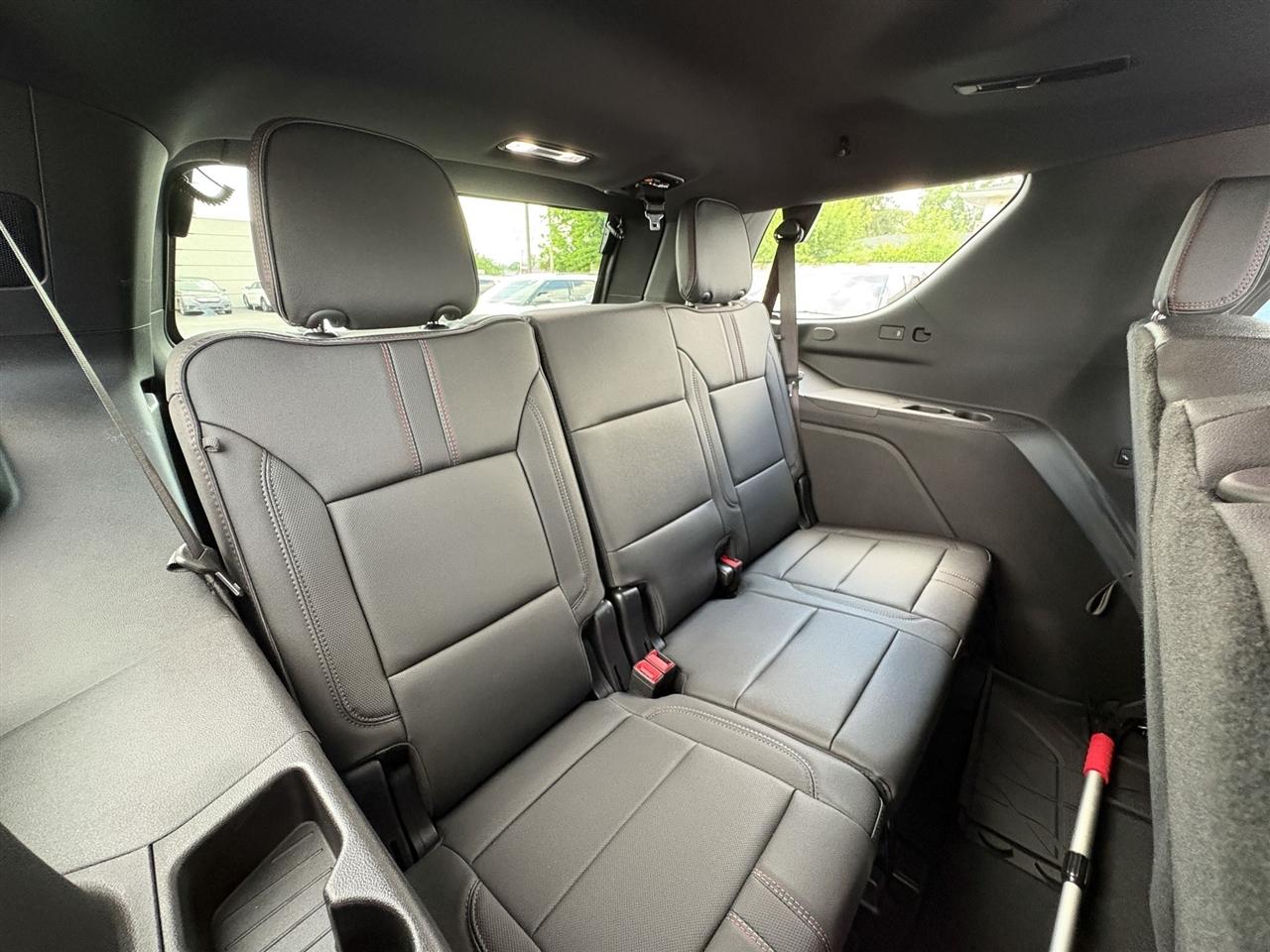 Chevrolet Tahoe RST 4WD 2026