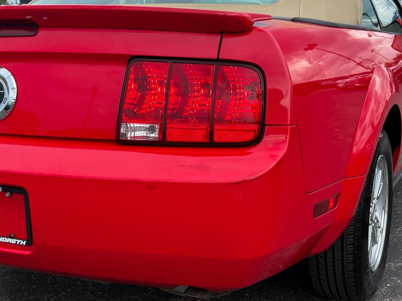 Ford Mustang  2009