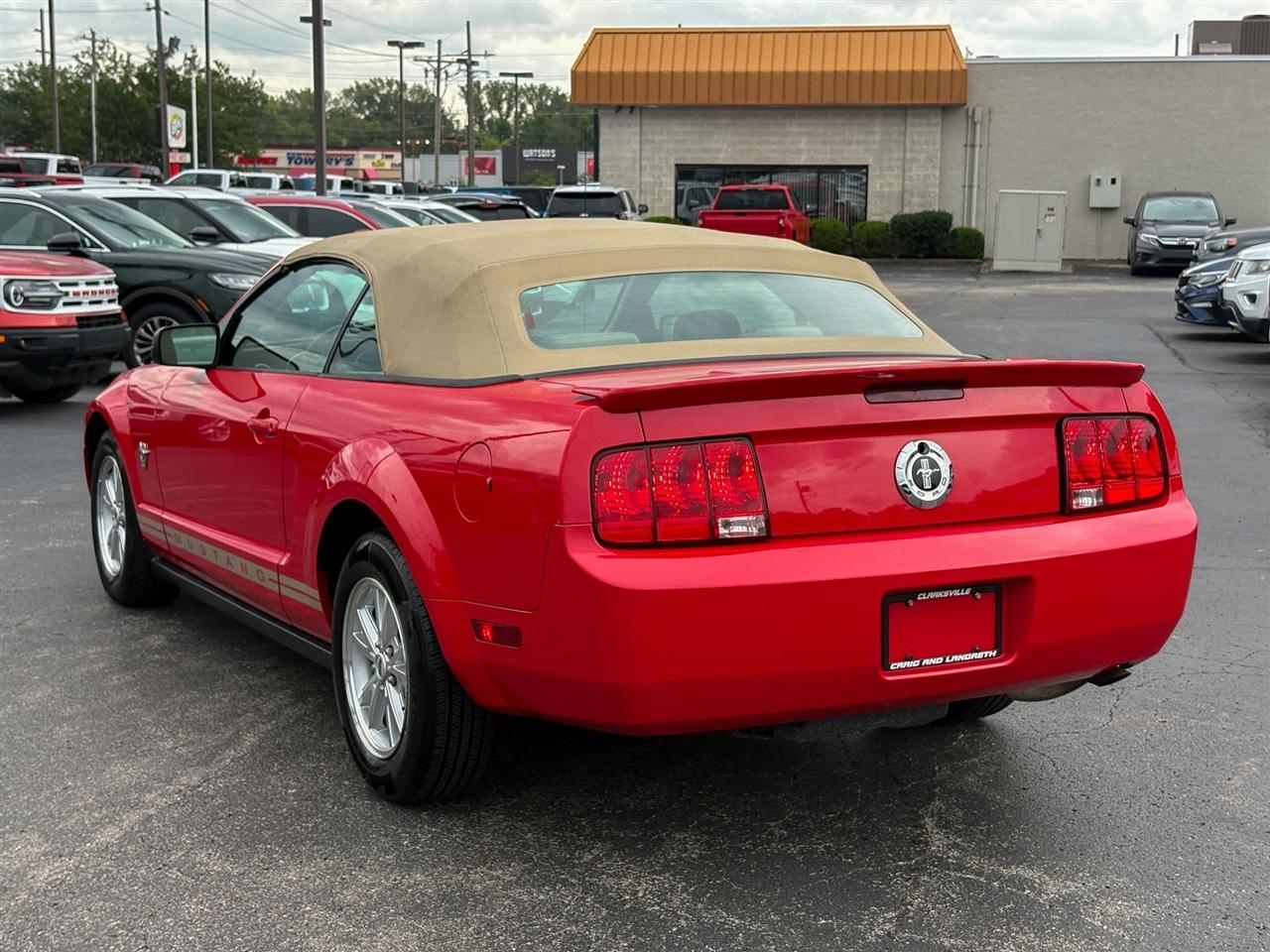 Ford Mustang  2009