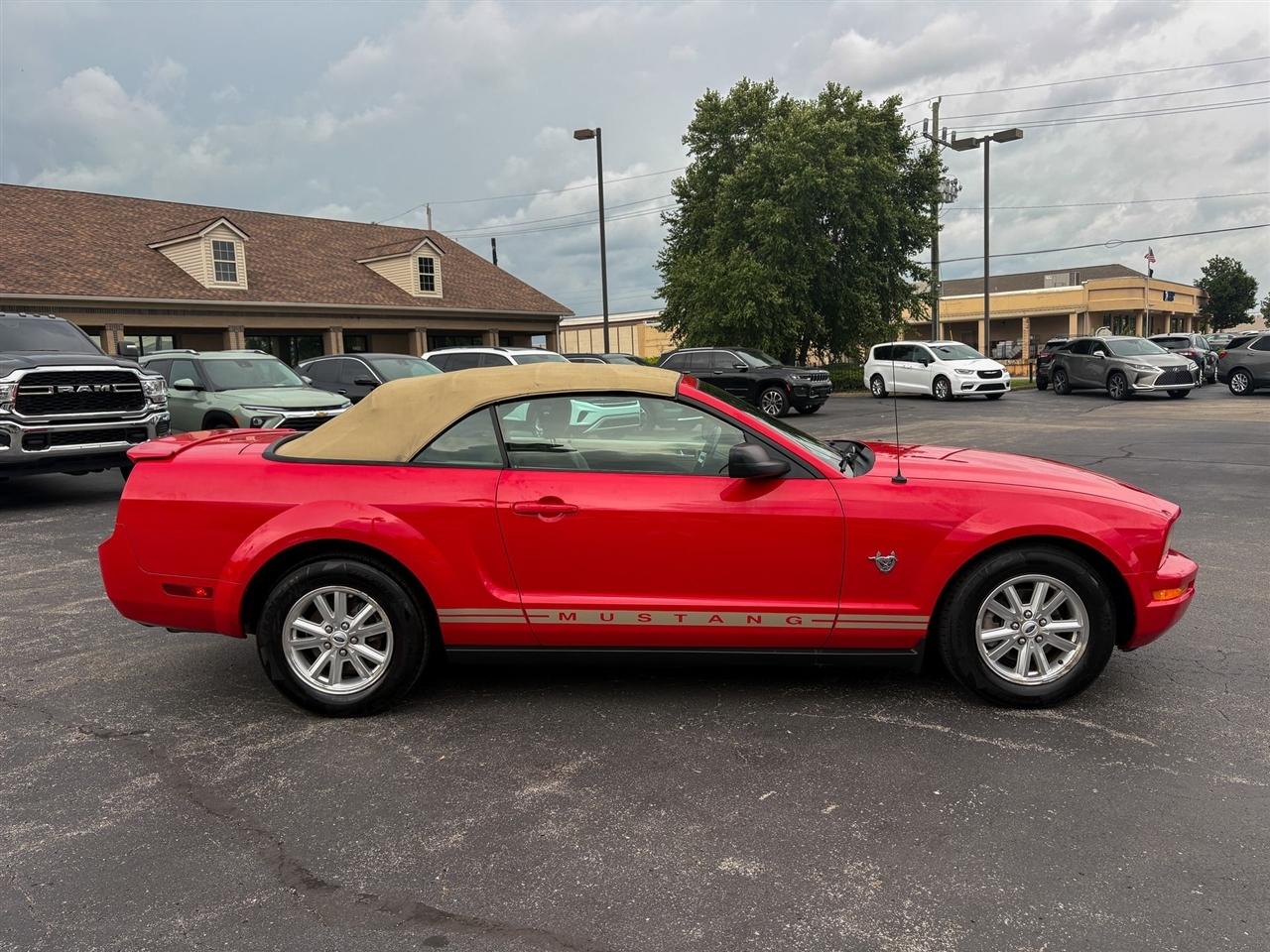 Ford Mustang  2009