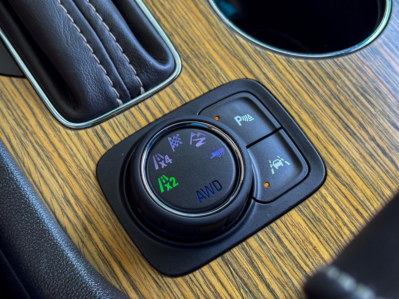 GMC Acadia Denali 2019