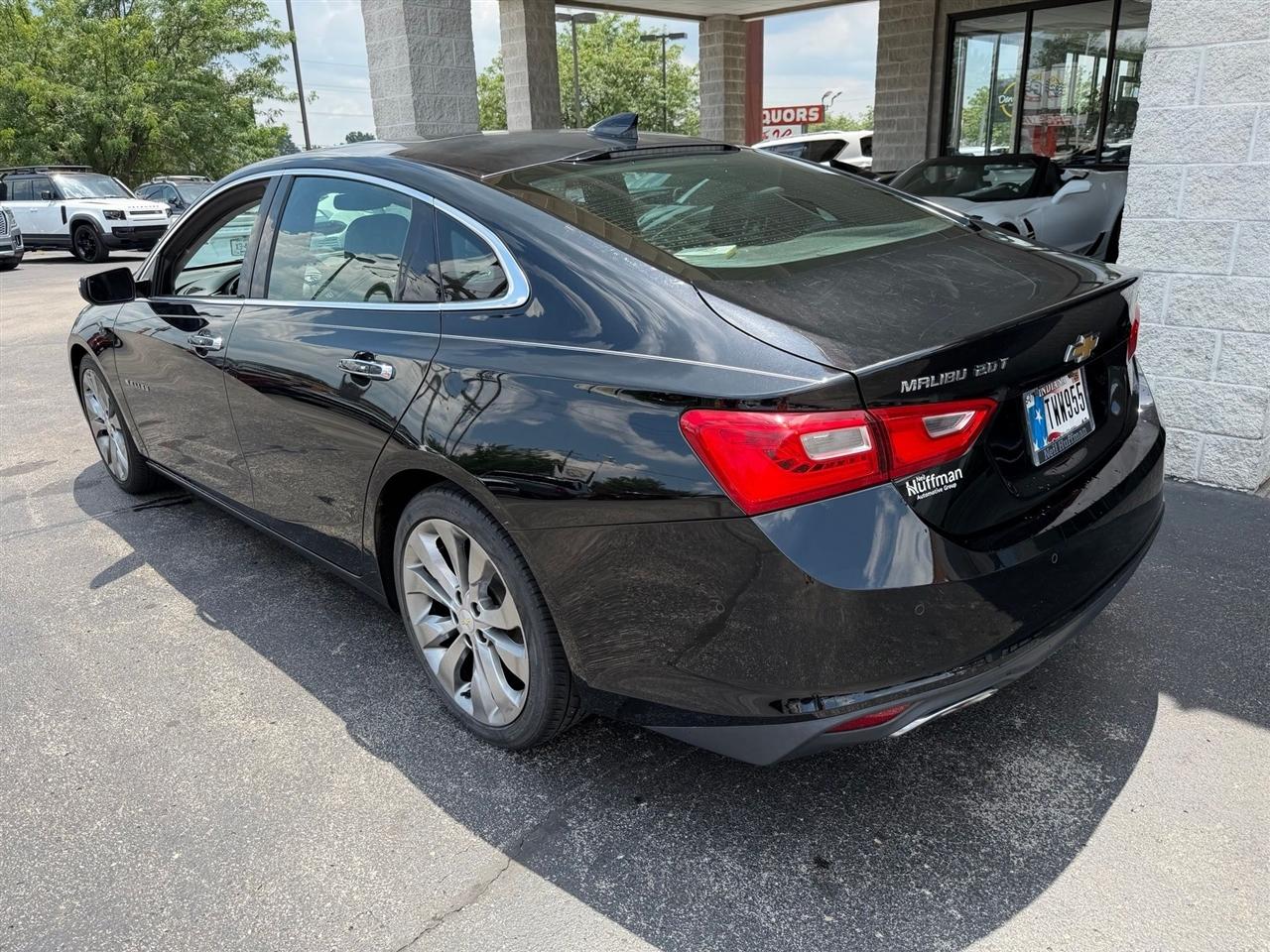 Chevrolet Malibu  2017