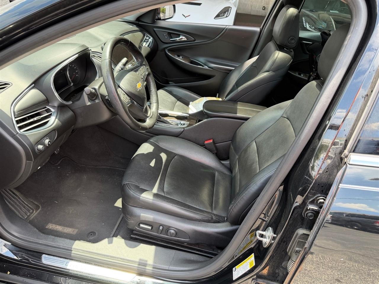 Chevrolet Malibu  2017