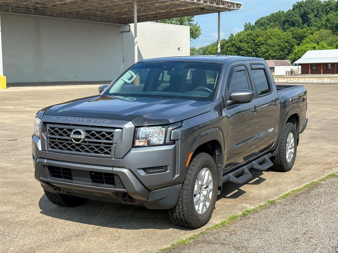 Nissan Frontier SV Crew Cab 4WD 2022
