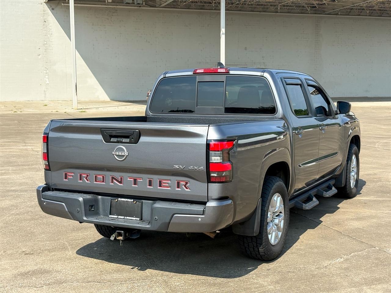 Nissan Frontier SV Crew Cab 4WD 2022