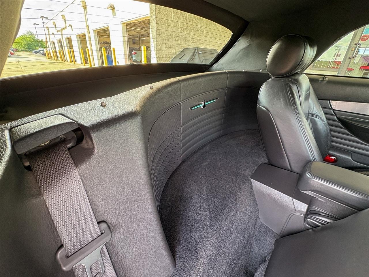 Ford Thunderbird Base 2002
