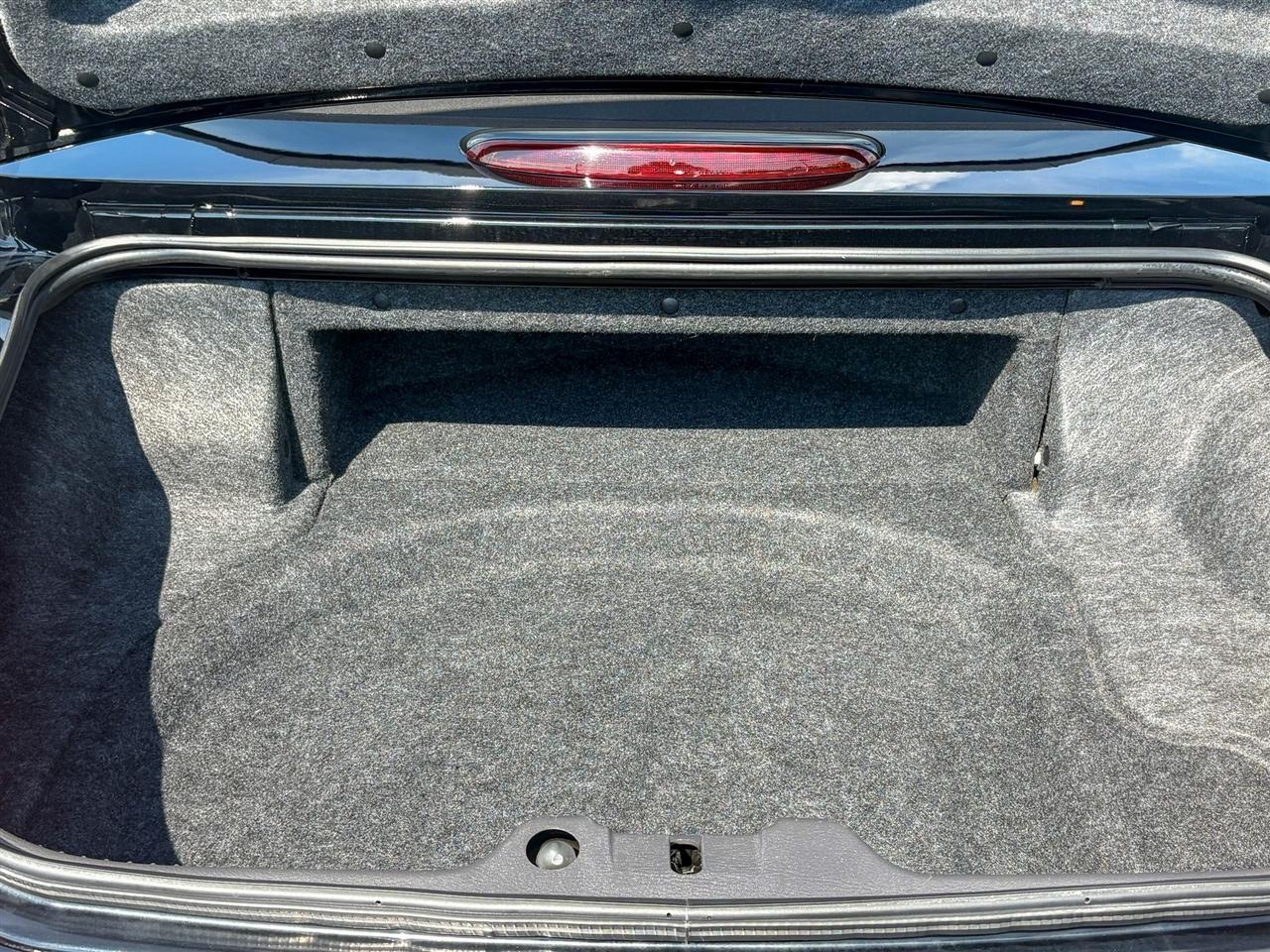 Ford Thunderbird Base 2002