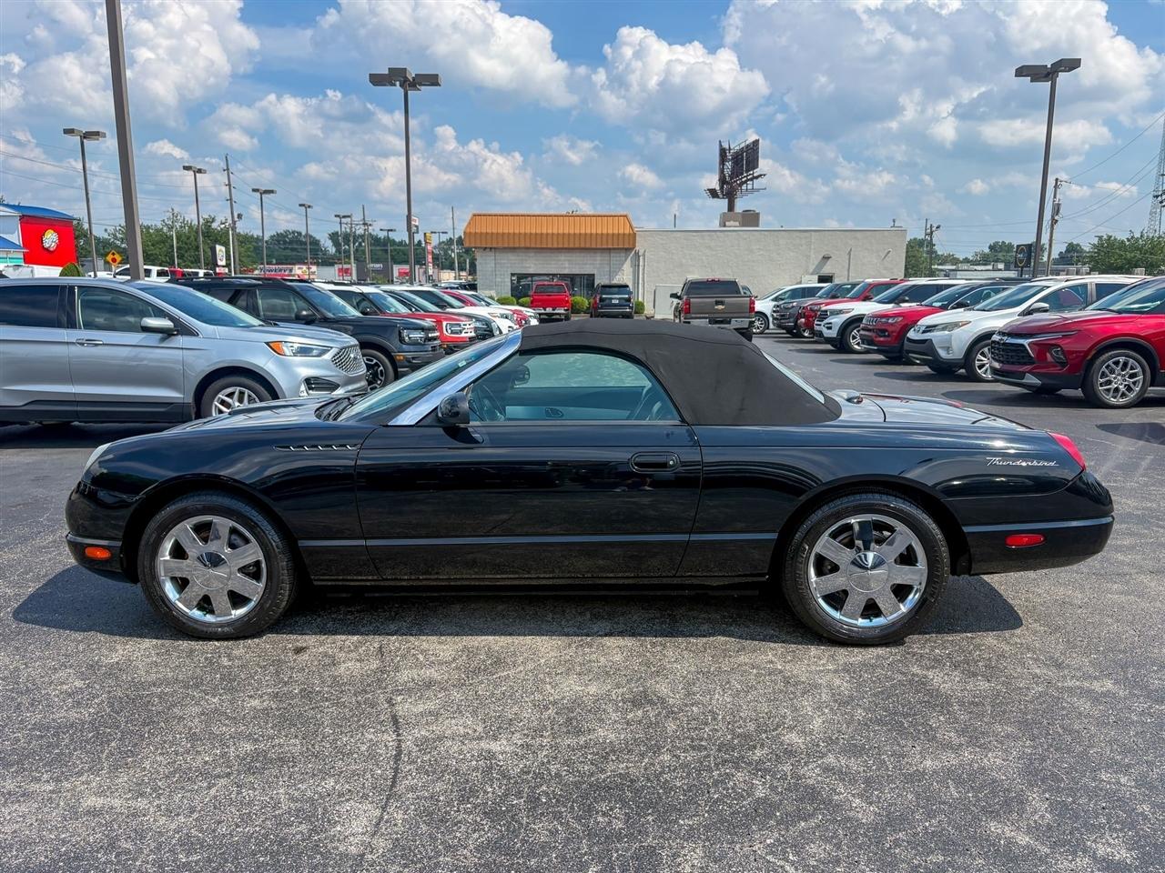 Ford Thunderbird Base 2002