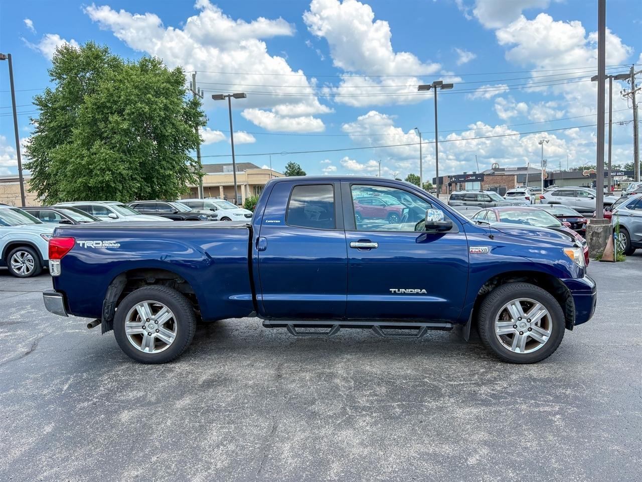 Toyota Tundra Limited 2011