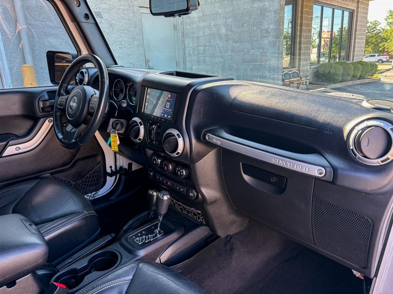 Jeep Wrangler  2016