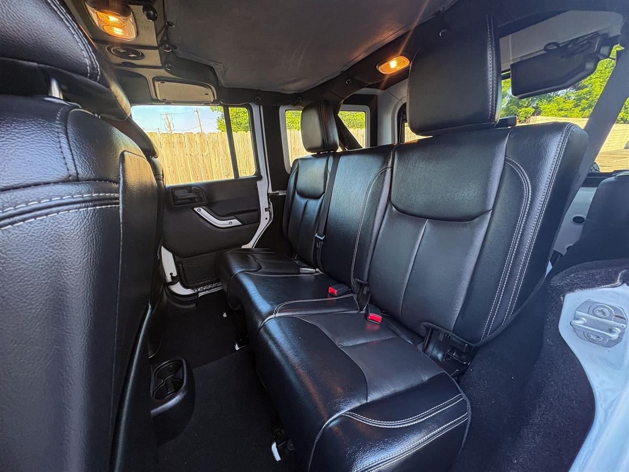Jeep Wrangler  2016