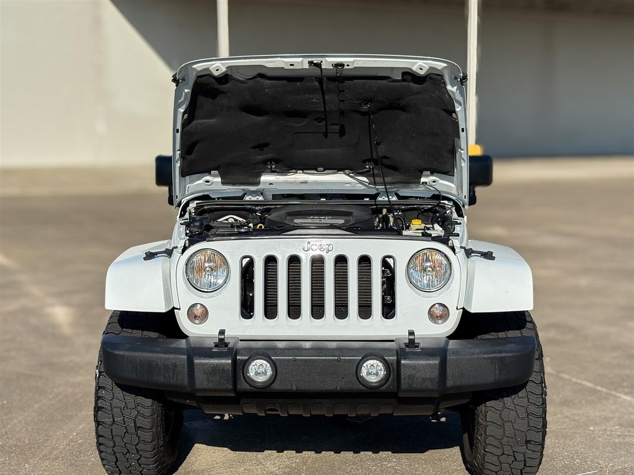 Jeep Wrangler  2016
