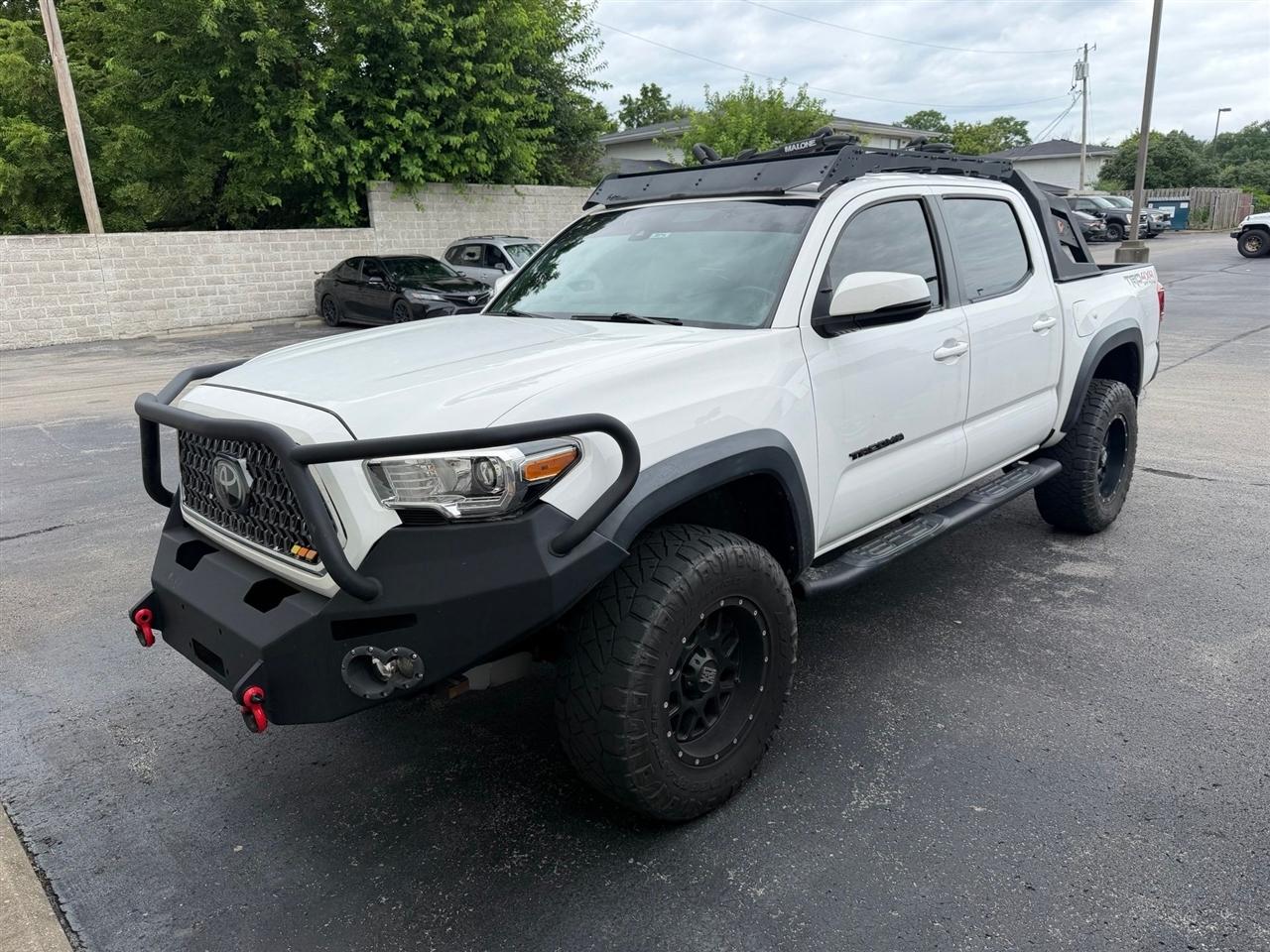 Toyota Tacoma  2018