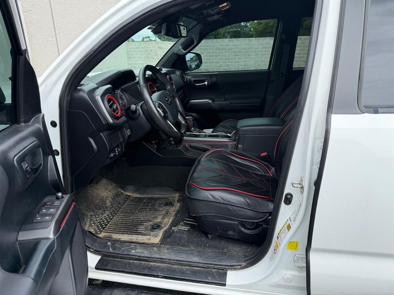 Toyota Tacoma  2018