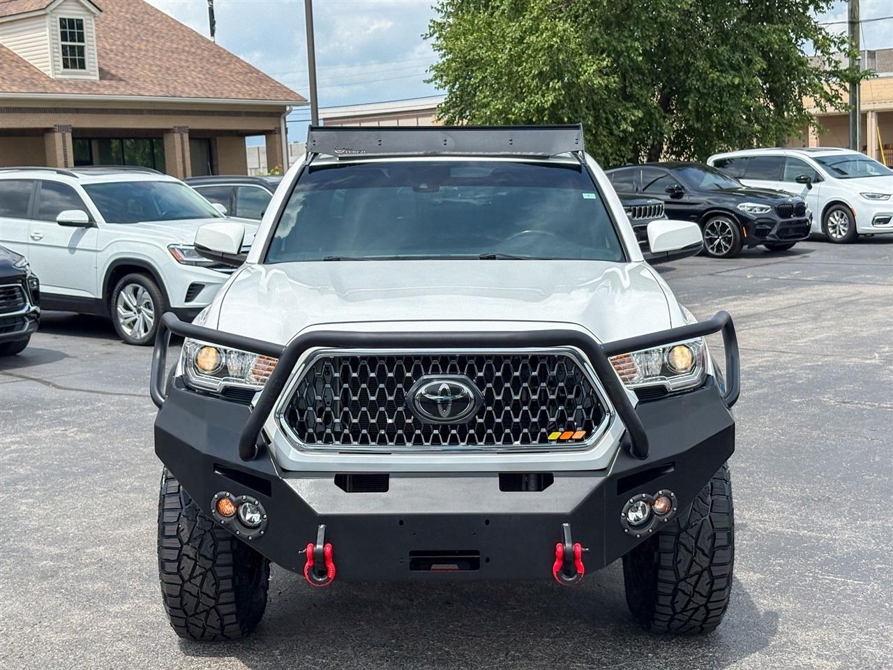 Toyota Tacoma  2018