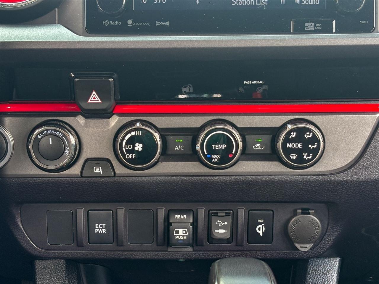 Toyota Tacoma  2018