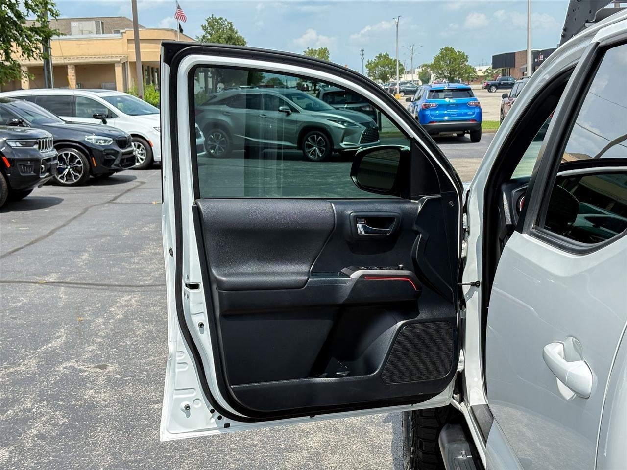 Toyota Tacoma  2018