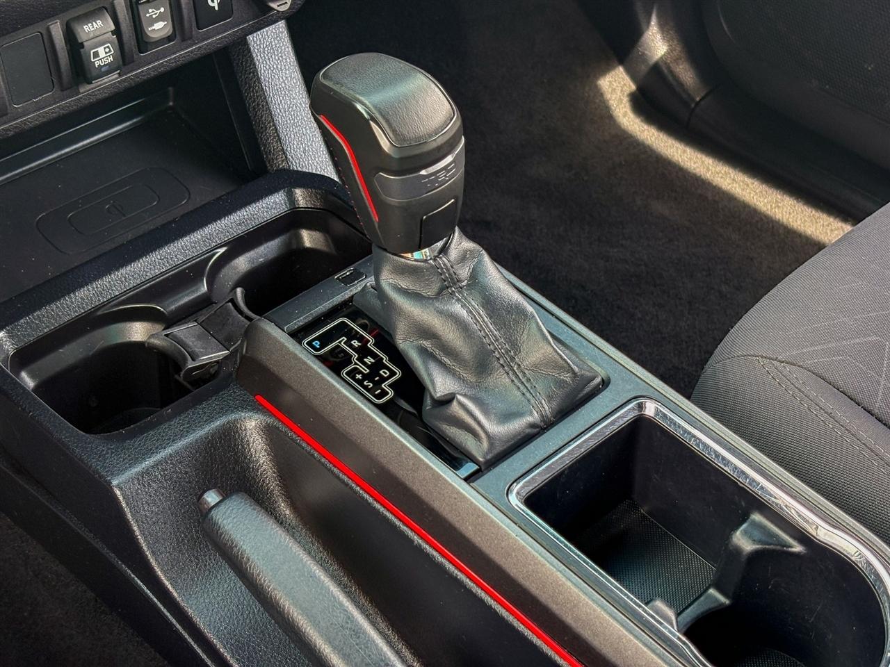 Toyota Tacoma  2018