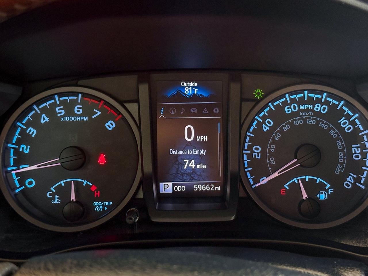 Toyota Tacoma  2018