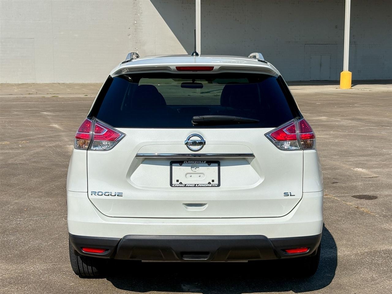 Nissan Rogue  2015