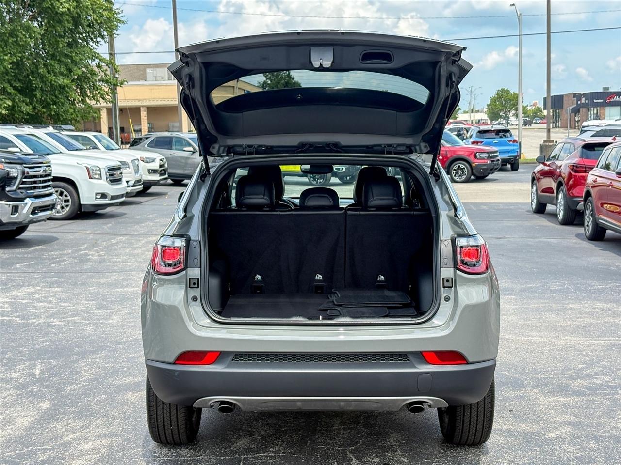 Jeep Compass  2023
