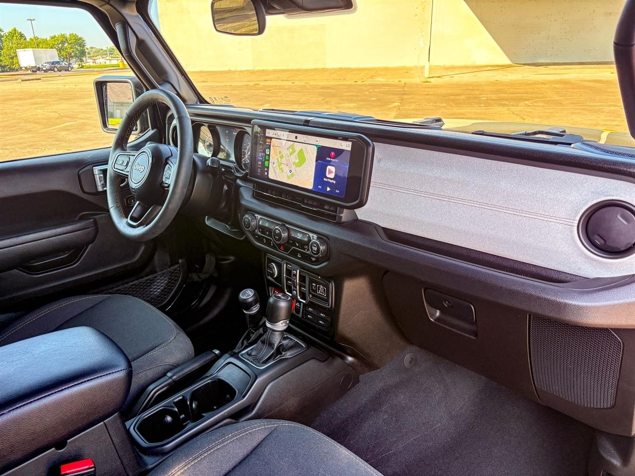 Jeep Wrangler  2024
