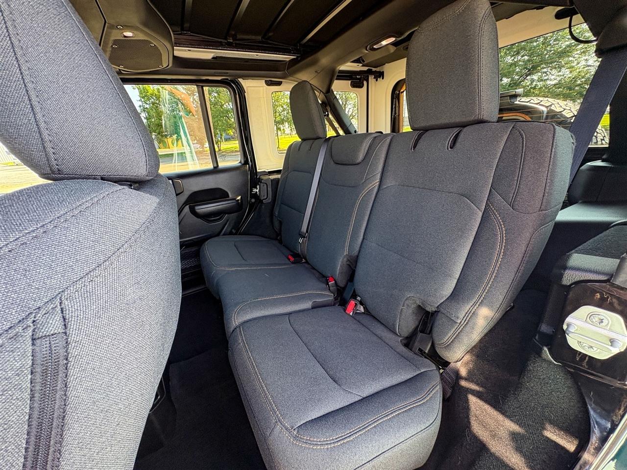 Jeep Wrangler  2024