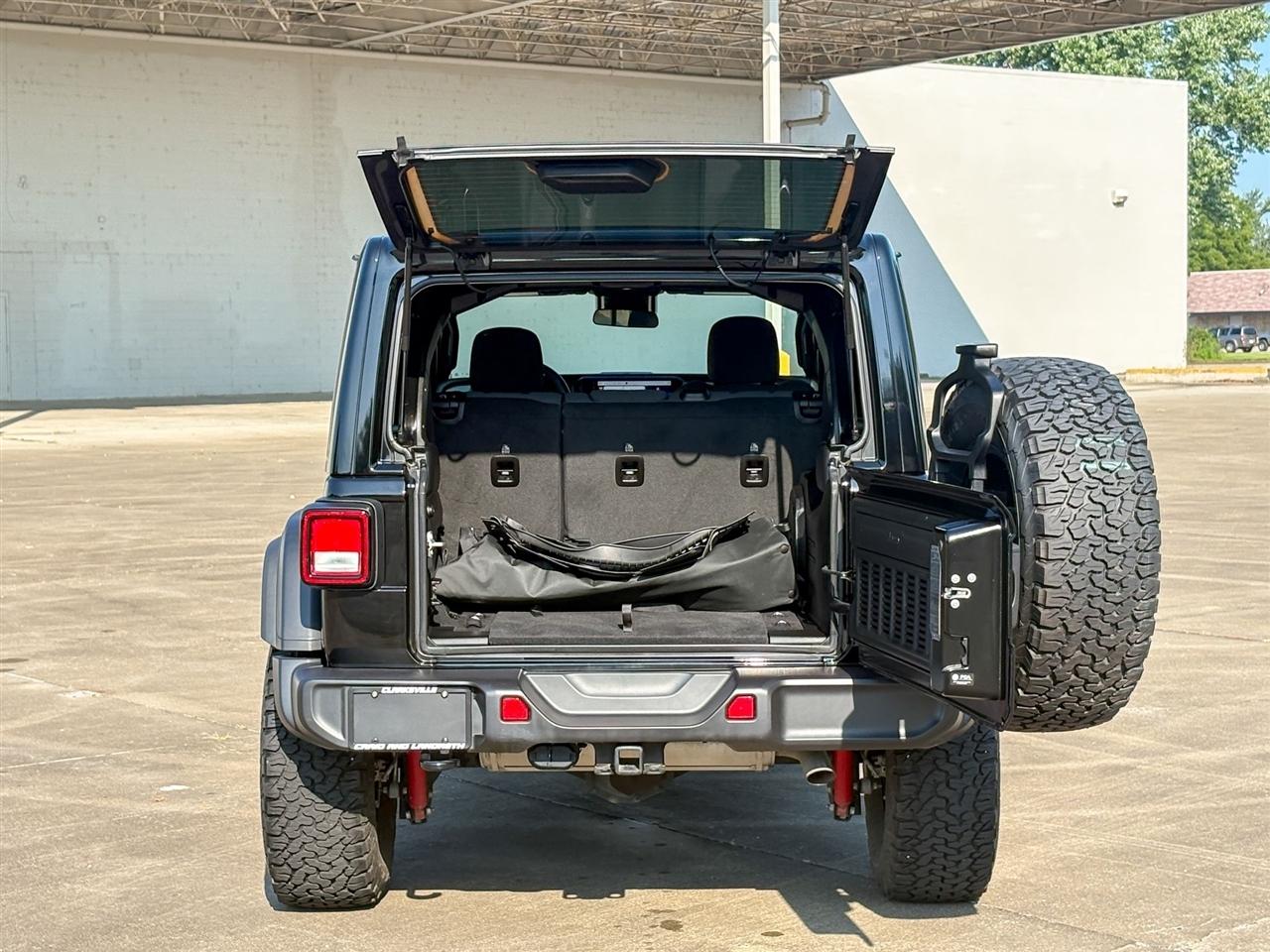 Jeep Wrangler  2024
