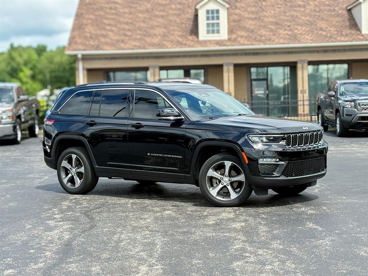 Jeep Grand Cherokee  2023