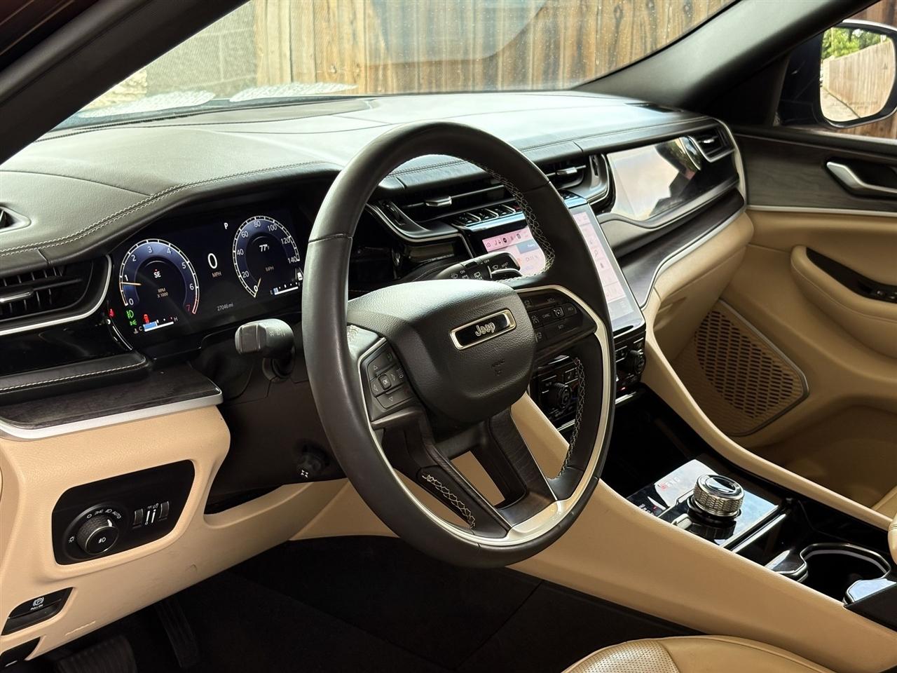Jeep Grand Cherokee  2023