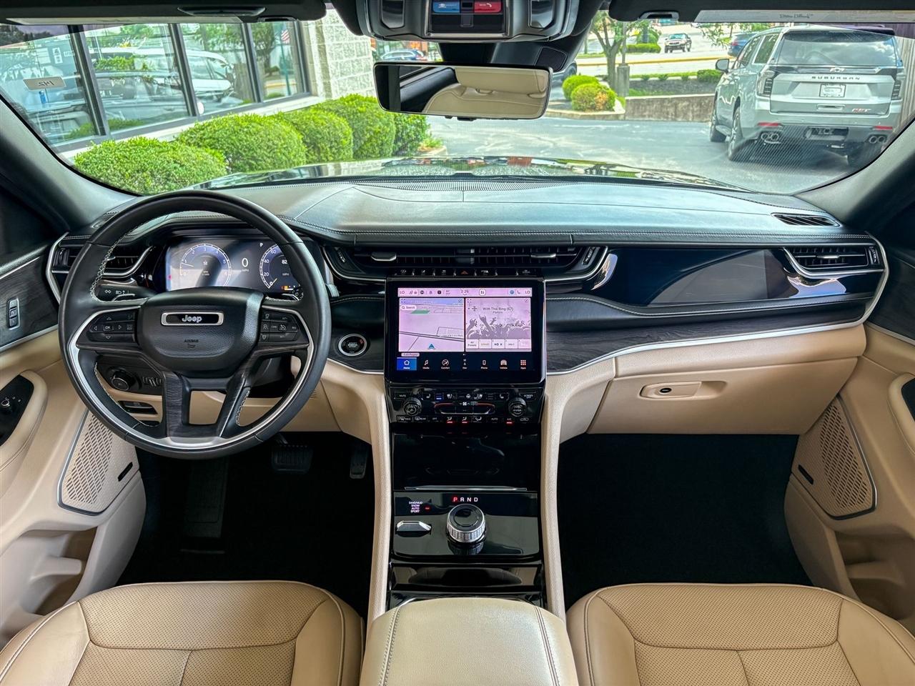 Jeep Grand Cherokee  2023