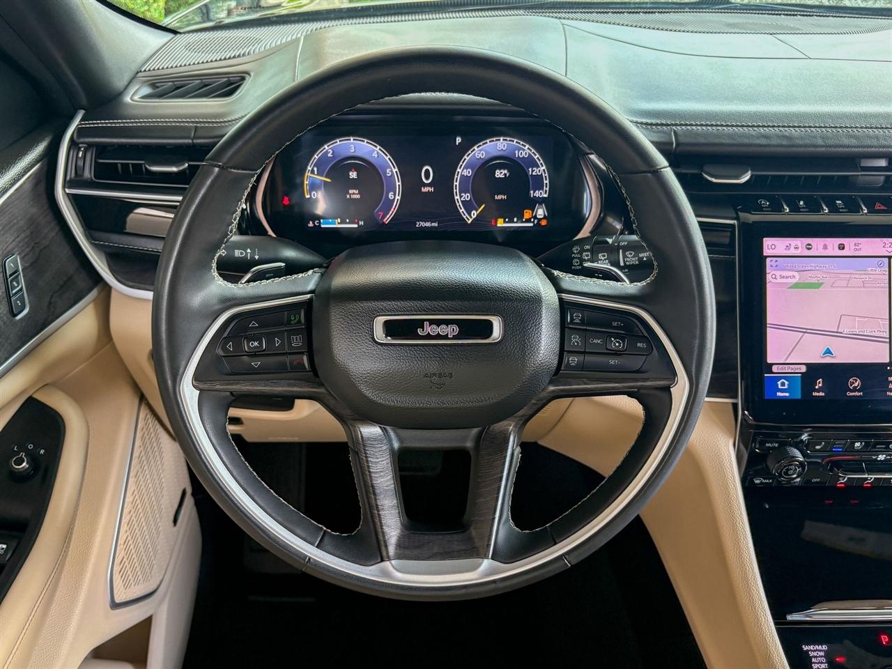 Jeep Grand Cherokee  2023