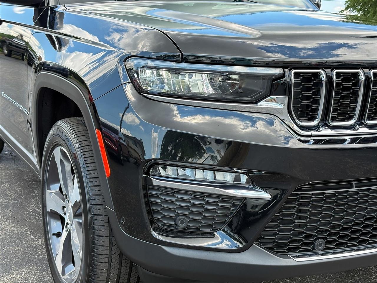 Jeep Grand Cherokee  2023
