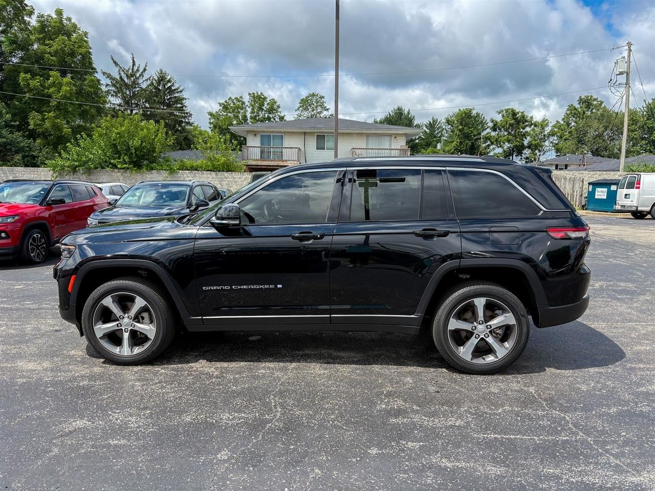 Jeep Grand Cherokee  2023