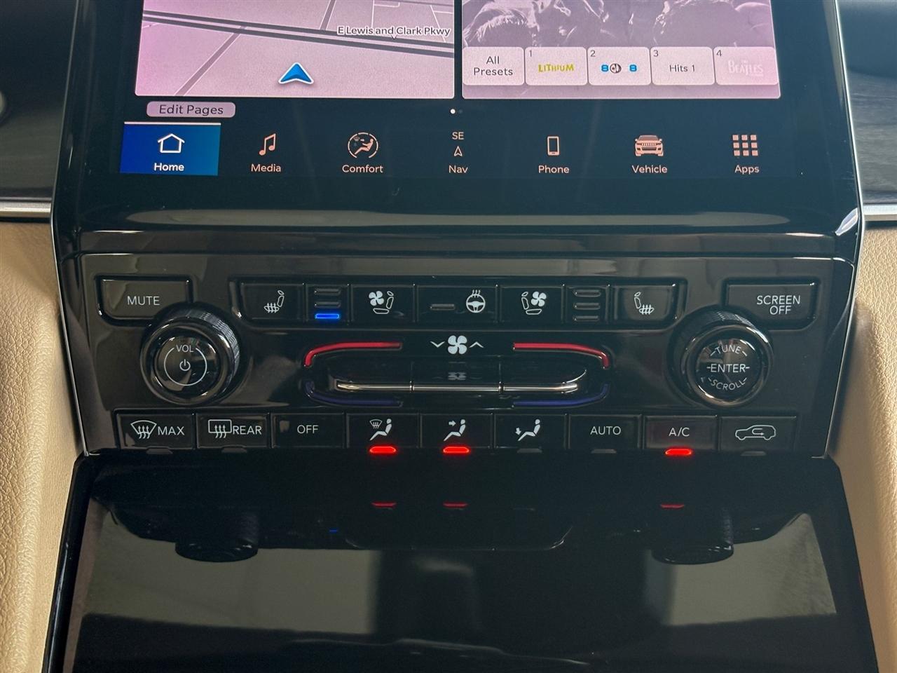 Jeep Grand Cherokee  2023