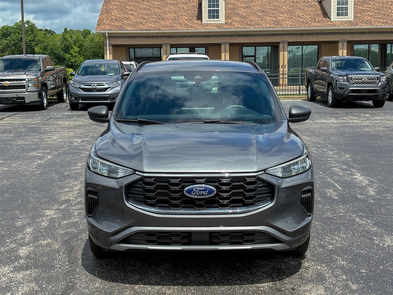 Ford Escape  2023