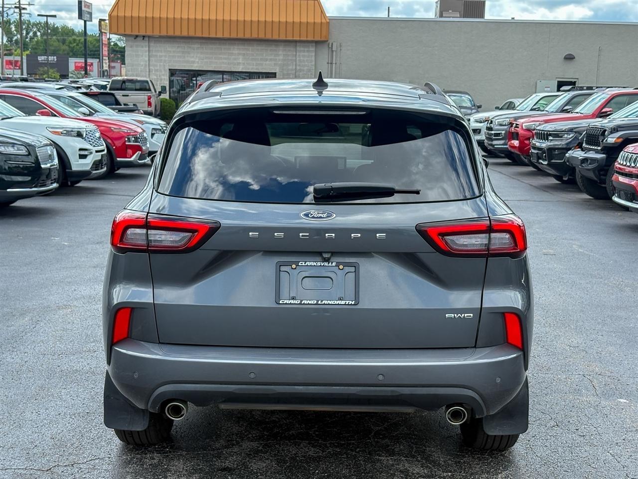 Ford Escape  2023