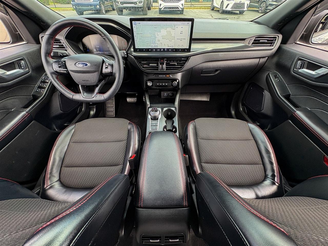 Ford Escape  2023