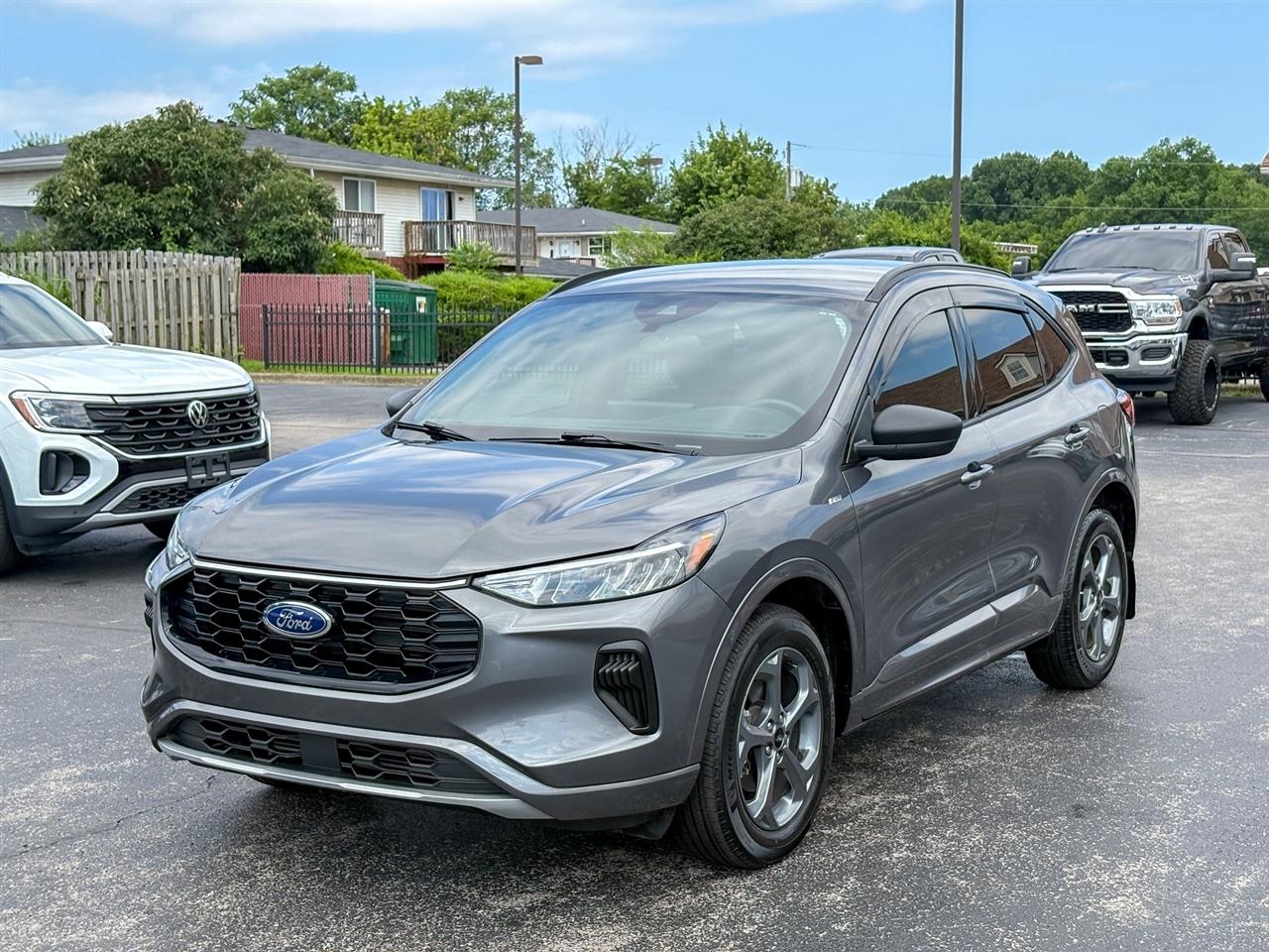 Ford Escape  2023