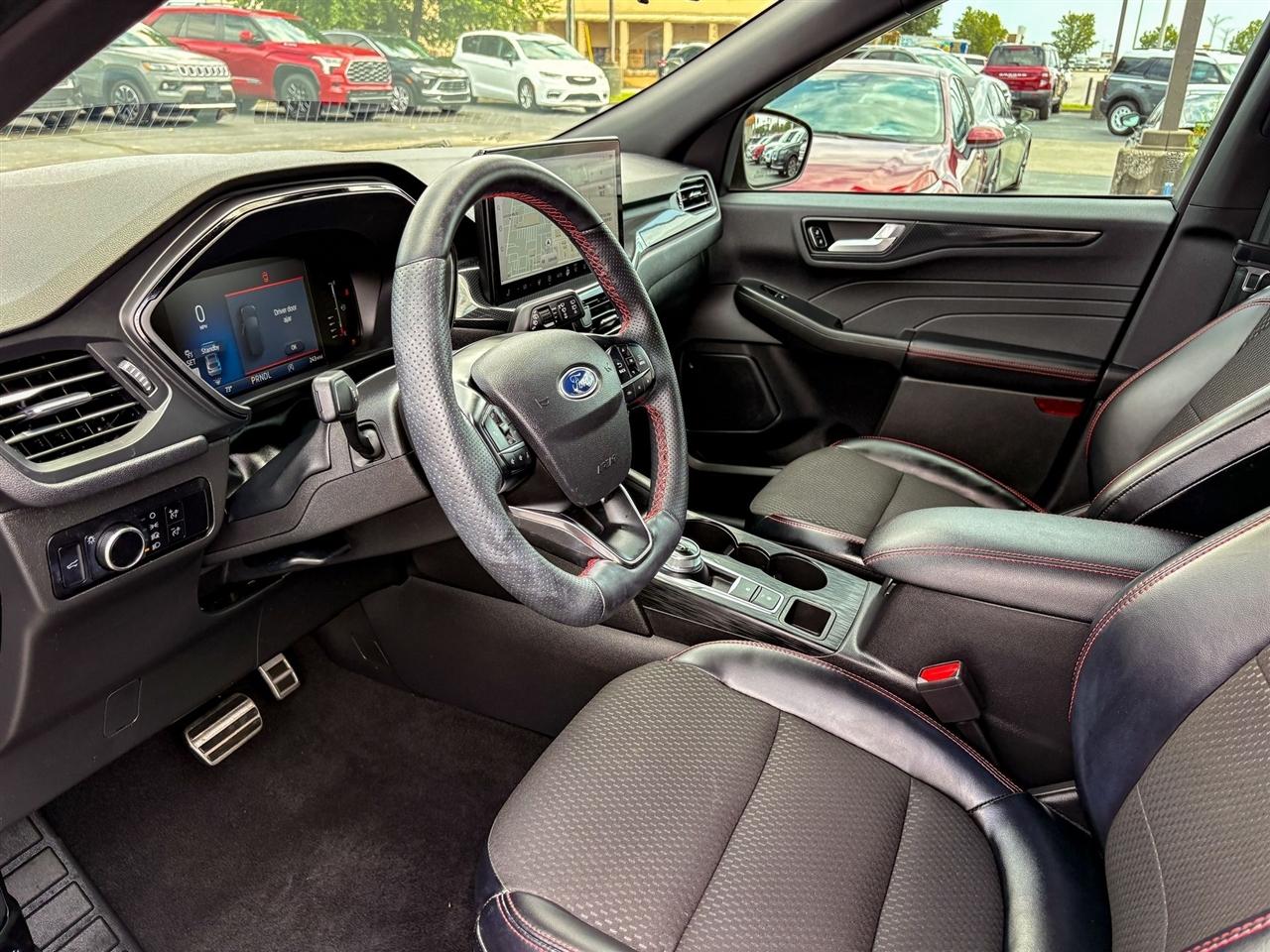 Ford Escape  2023
