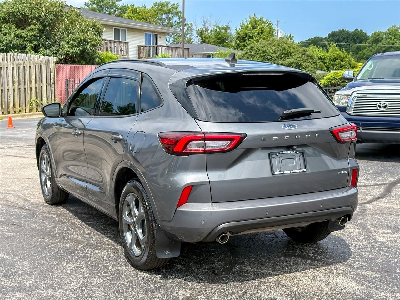 Ford Escape  2023