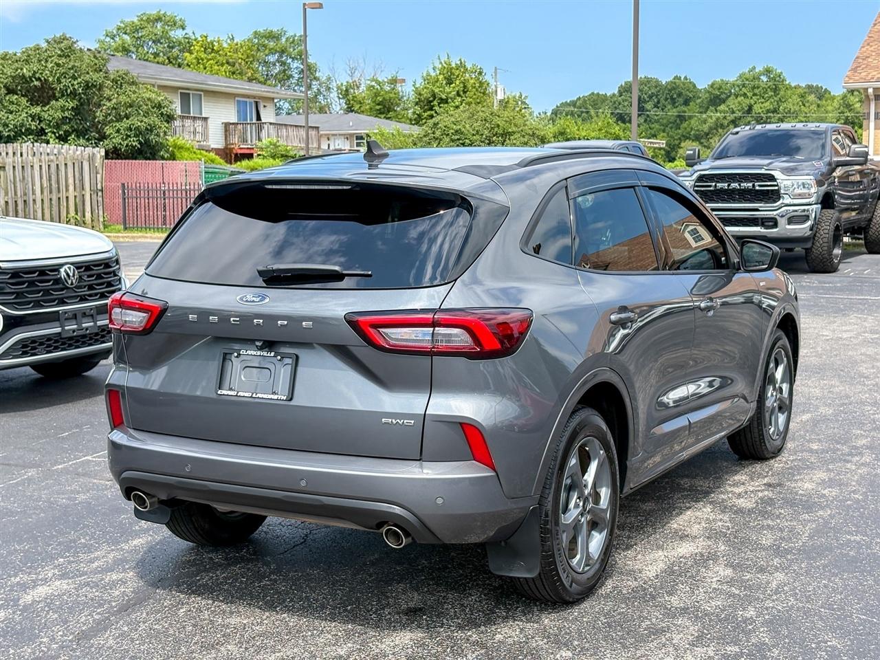 Ford Escape  2023