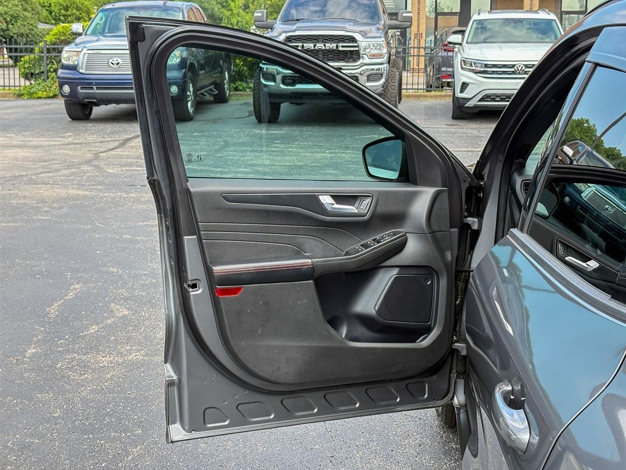 Ford Escape  2023