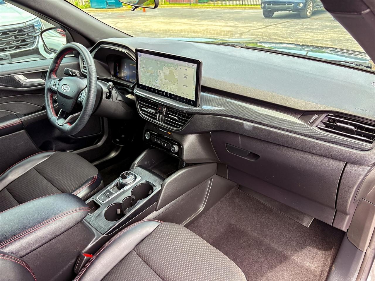 Ford Escape  2023