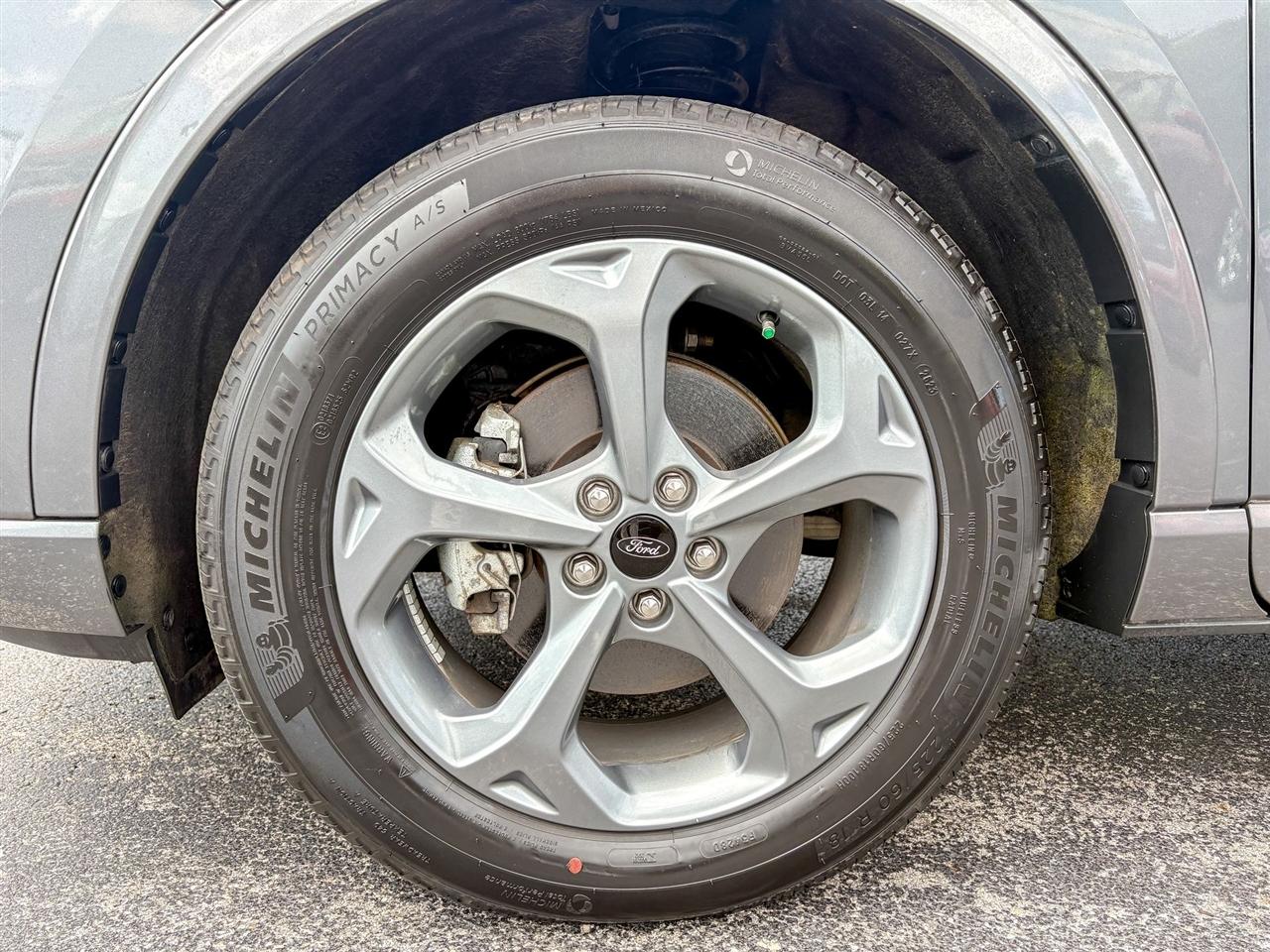 Ford Escape  2023