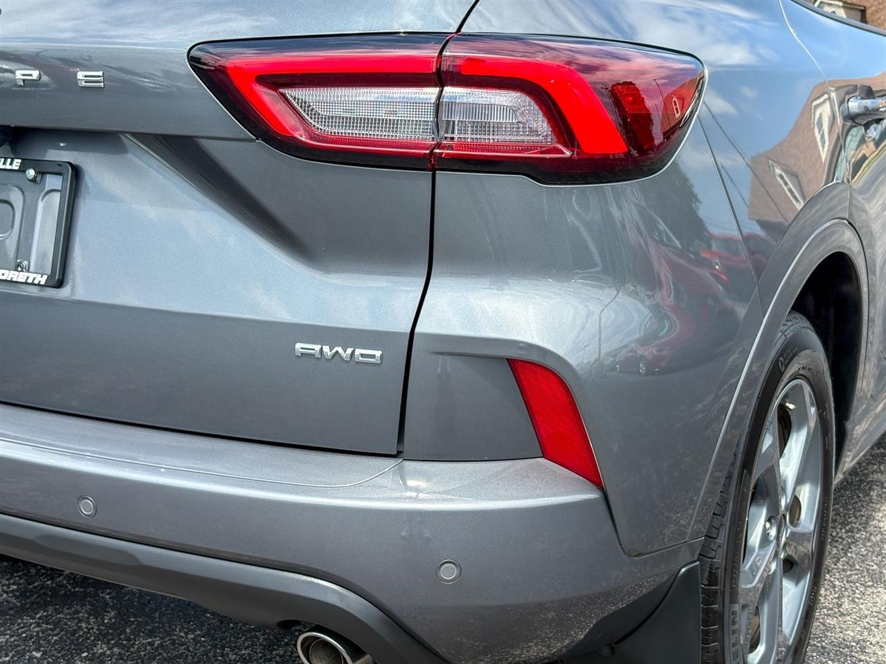 Ford Escape  2023