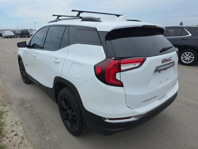 GMC Terrain  2022
