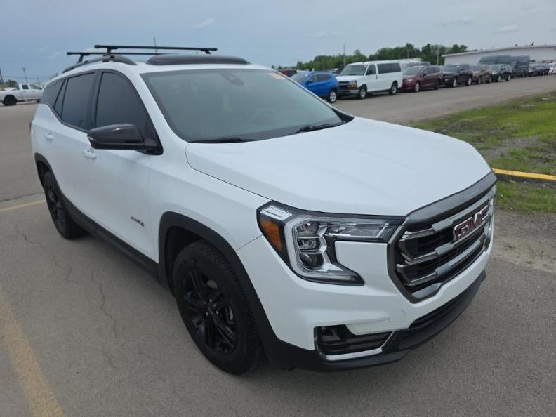 GMC Terrain  2022