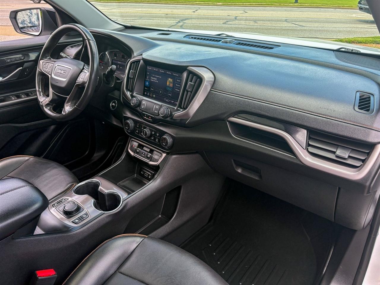 GMC Terrain  2022
