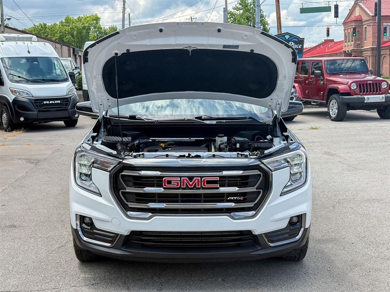 GMC Terrain  2022